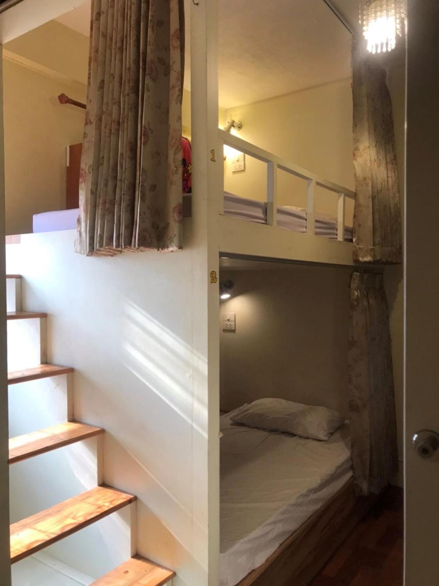 Smile Capsule Hostel Chiang Mai Dış mekan fotoğraf